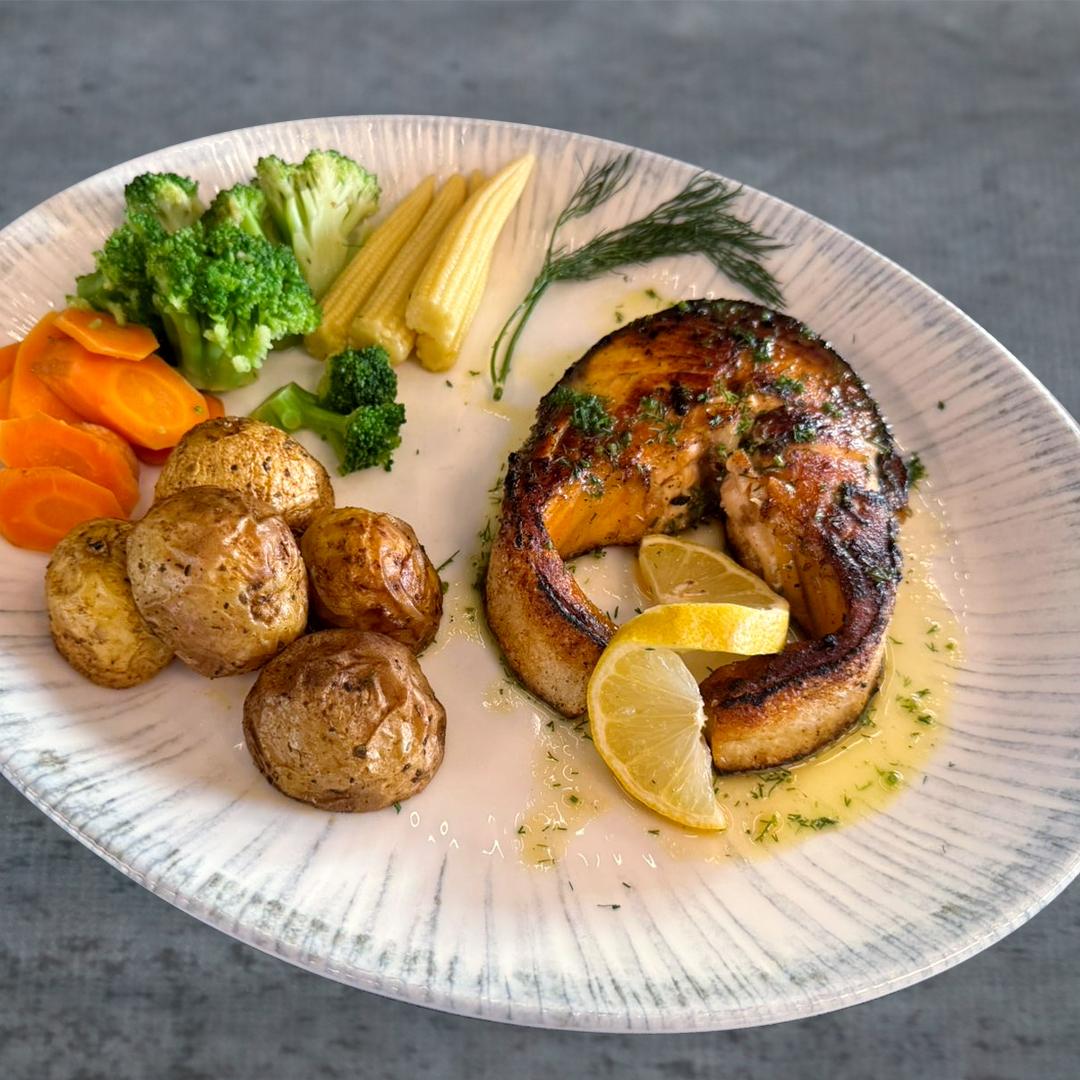 Steak salmon