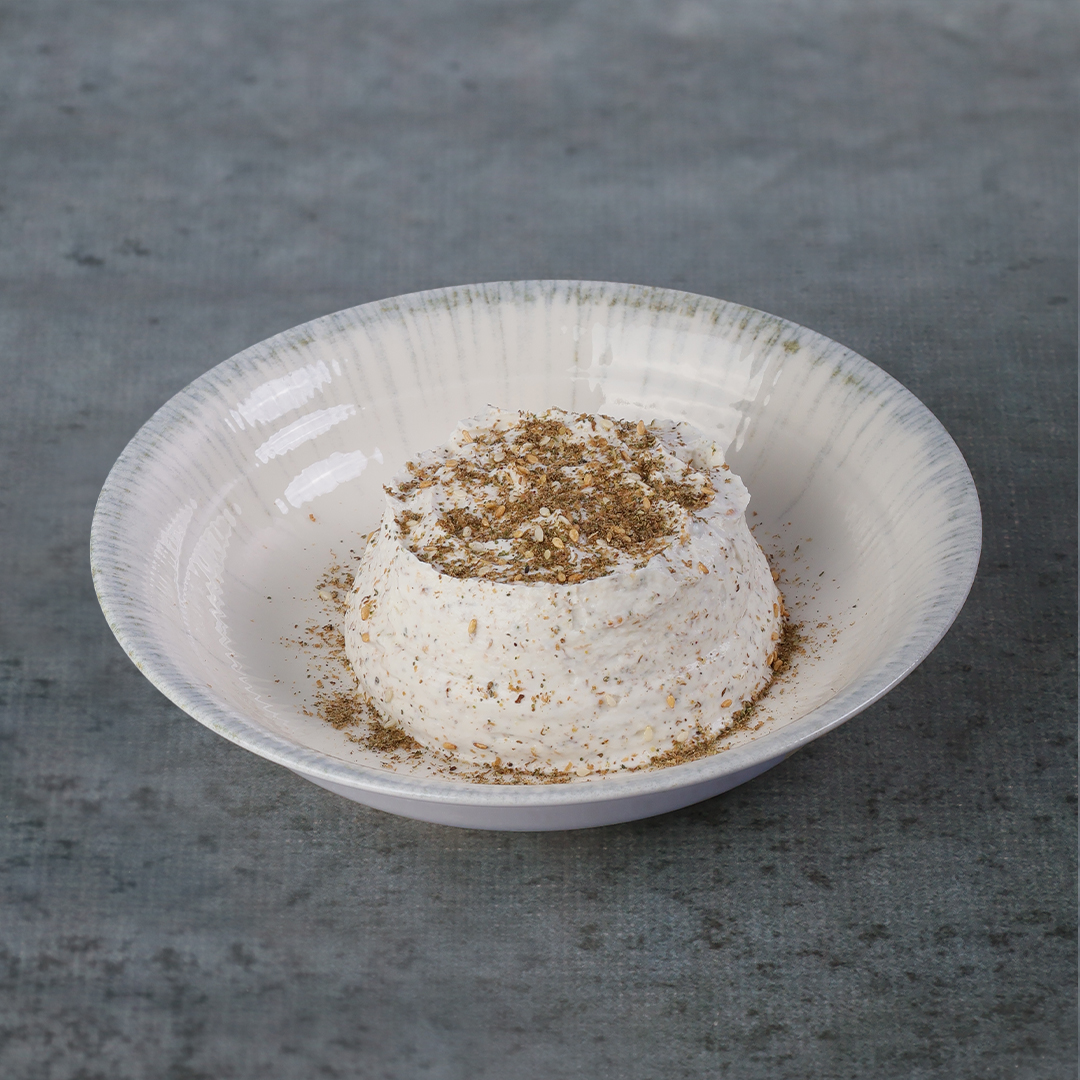 Labneh bi zaatar
