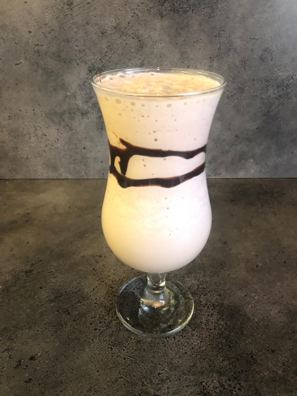 Milk shake (strawberry , vanilla, chocolate)